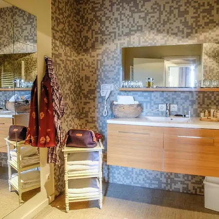 La Merveilleuse By Infiniti