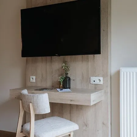 La Merveilleuse By Infiniti 3*