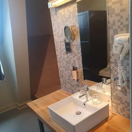 La Merveilleuse By Infiniti Hotel