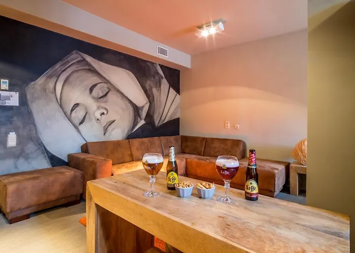 La Merveilleuse By Infiniti 3*